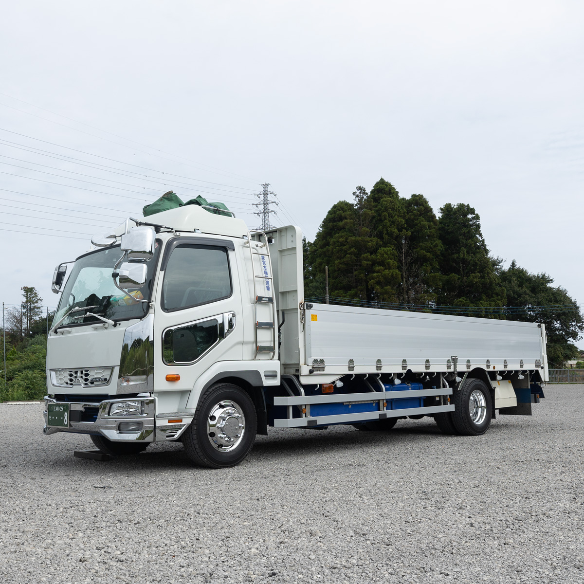 7t大型平ボディ車