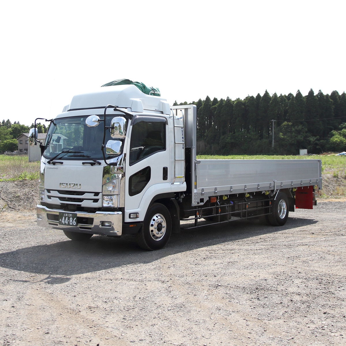 6t平ボディ車 3t平ボディ車を増車しました お知らせ 茨城県稲敷市の運送会社 株式会社宮本梱包運輸